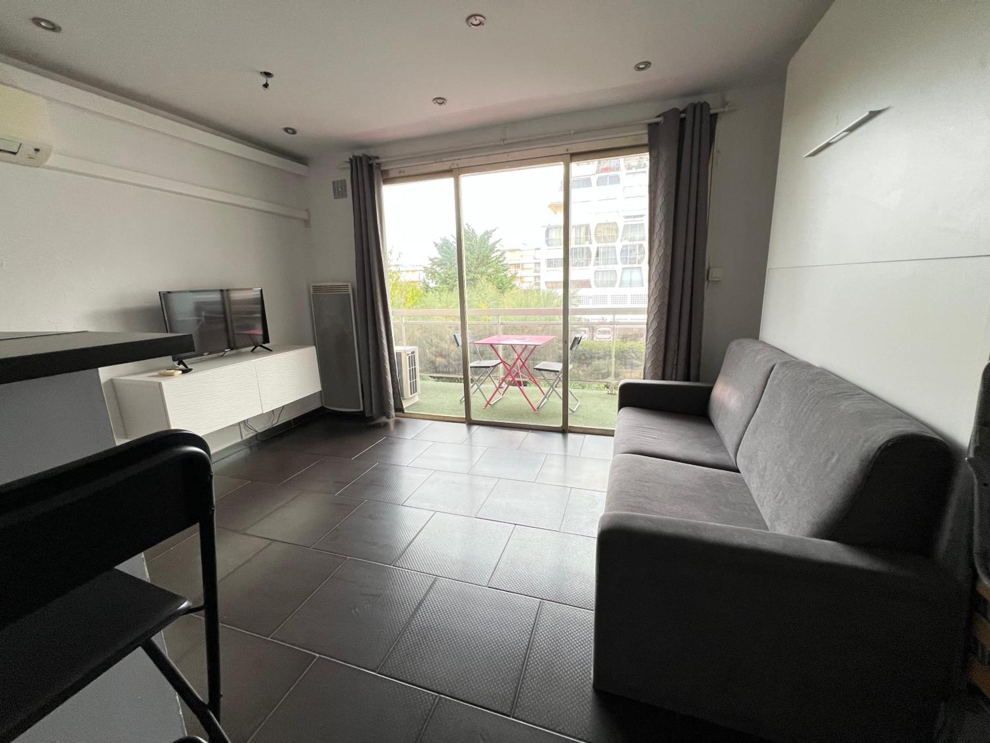 Red Bay Apartment